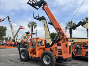 2016 SkyTrak Telehandler