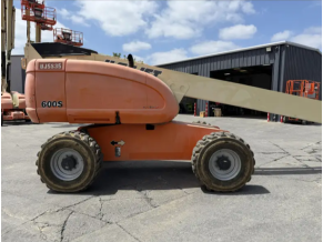 2005 JLG 600S Boom Lift