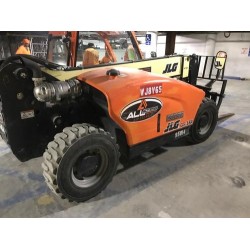 JLG Telehandler G-518